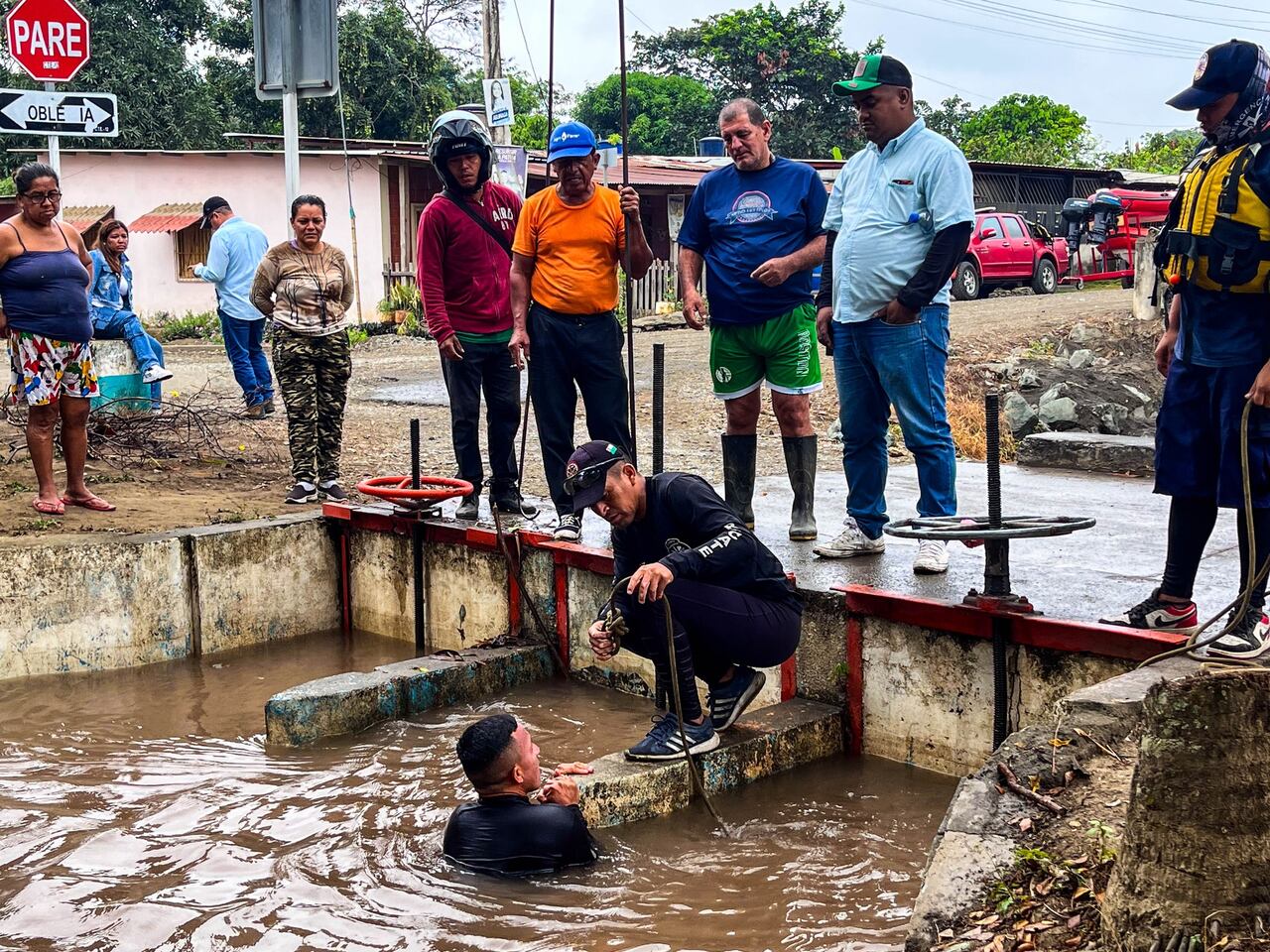 Los bomberos de Milagro expresó su solidaridad y sentido pésame a los familiares de la persona fallecida, reiterando además el compromiso de proteger y servir a la ciudadanía con profesionalismo, disciplina y humanidad ante toda emergencia.