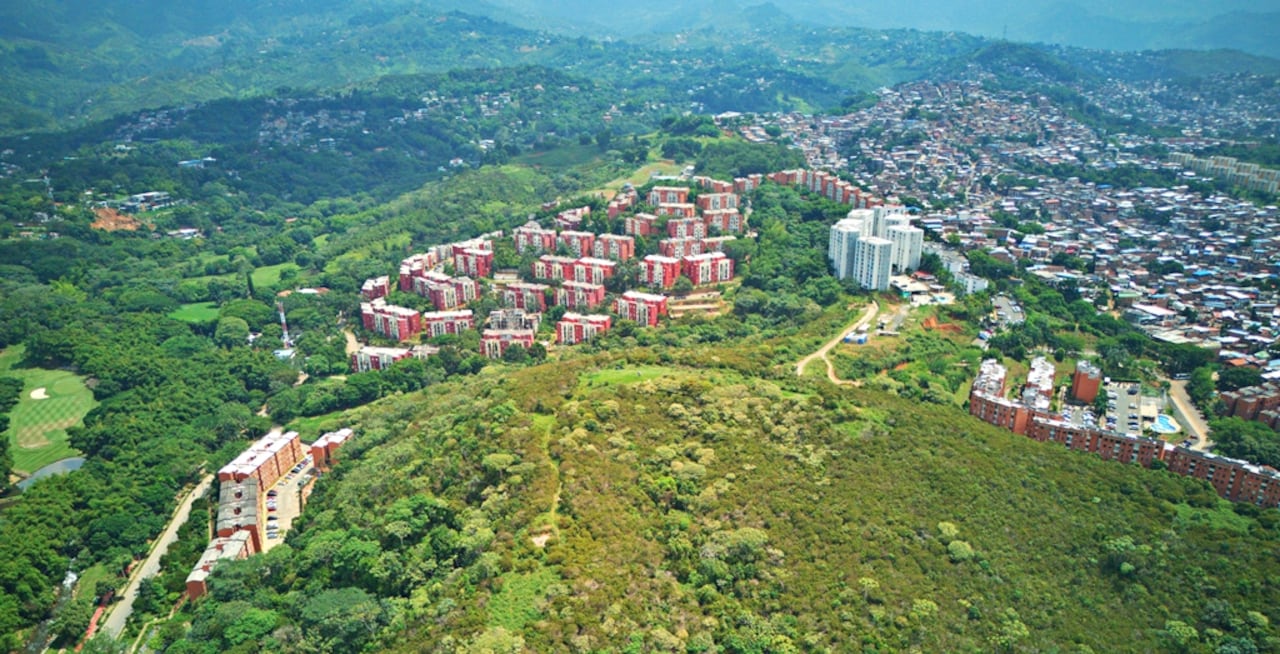 Ecobarrio Altos de Santa Elena, comuna 18 en Cali.