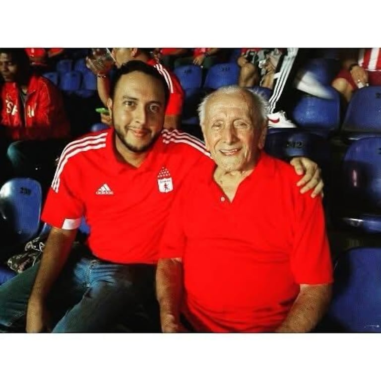 Homero y su nieto, Andrés Becerra, siempre en el Pascual Guerrero.