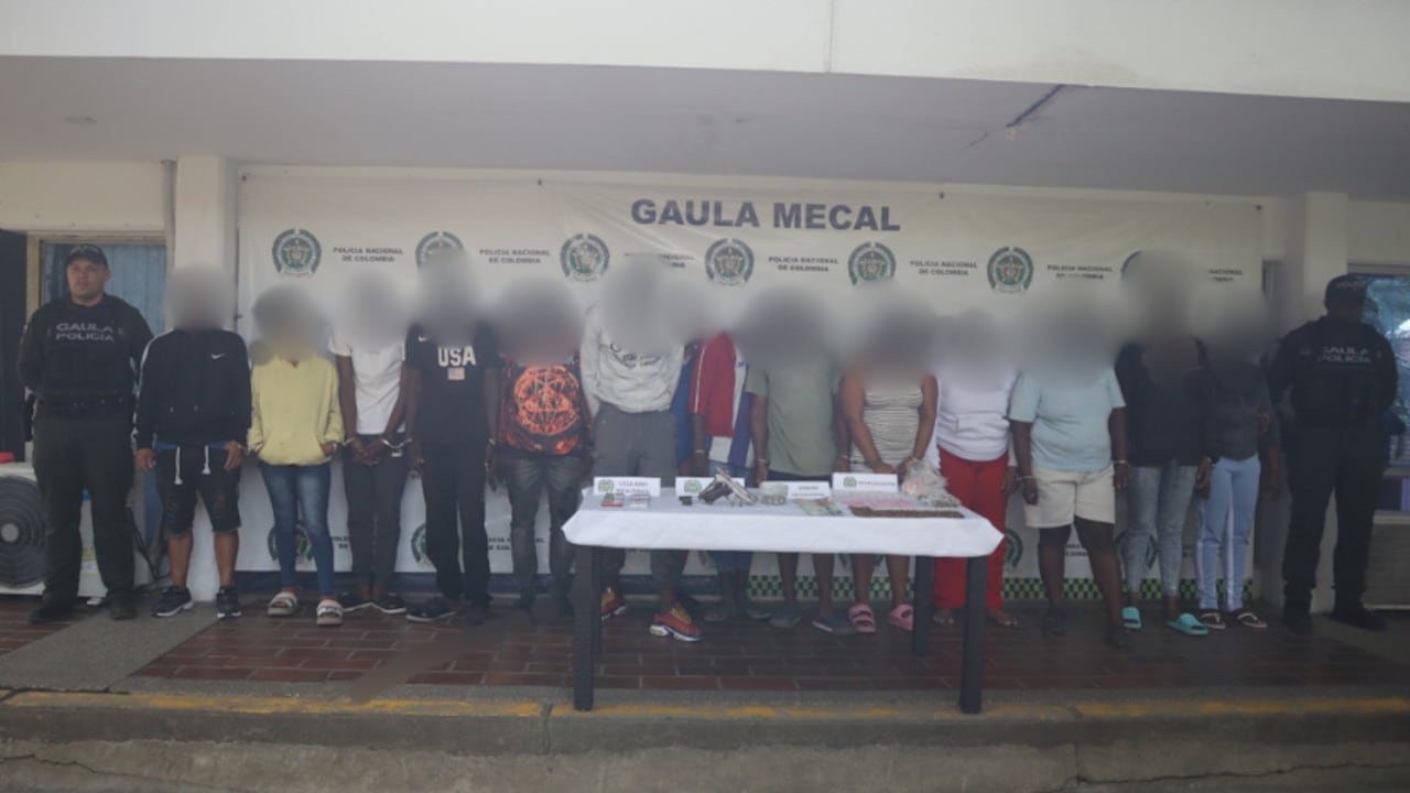 Los capturados fueron dejados a disposición de las autoridades competentes.
