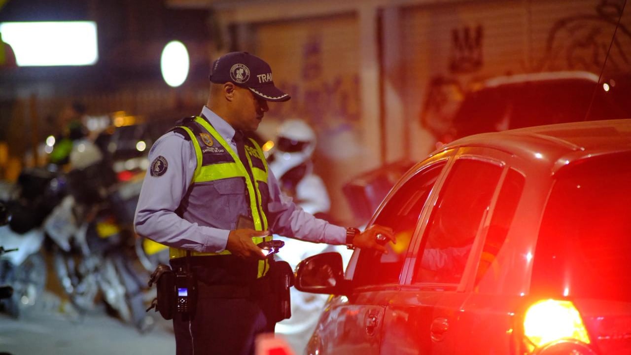 Controles de la Secretaría de Movilidad en la Feria de Cali.