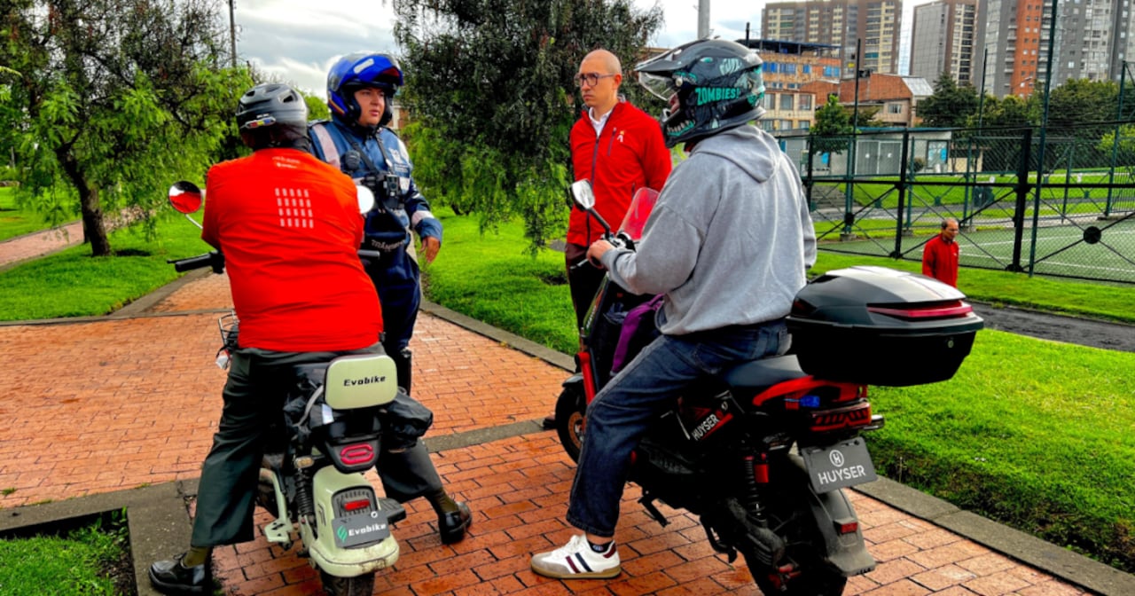 Operativo de la policía dejó 10 motociclistas sin su vehículo.