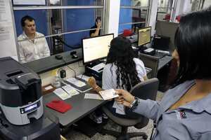 Centros de expedición del pase de conducir en cali.