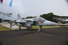 Fuerza Area 106 años, Gustavo Petro firma compra nuevos aviones Gripen. suecos.