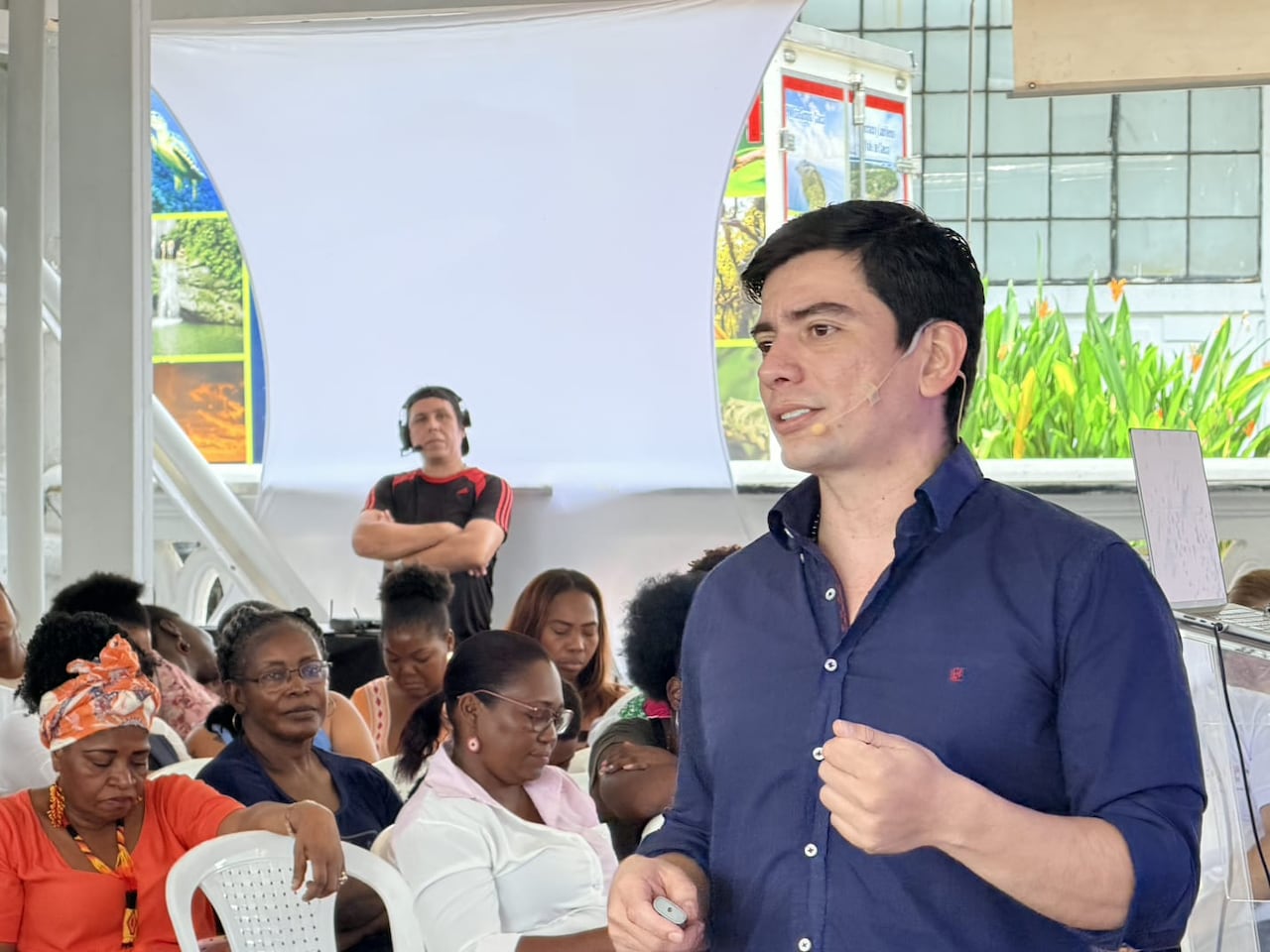 Más de 100 emprendedores participaron en el gran lanzamiento del proyecto CREAIA en Buenaventura