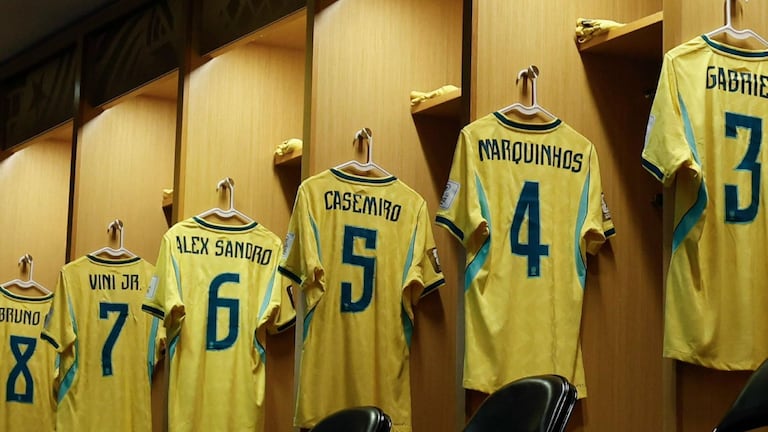 Selección de Brasil, Brasil, vestuario