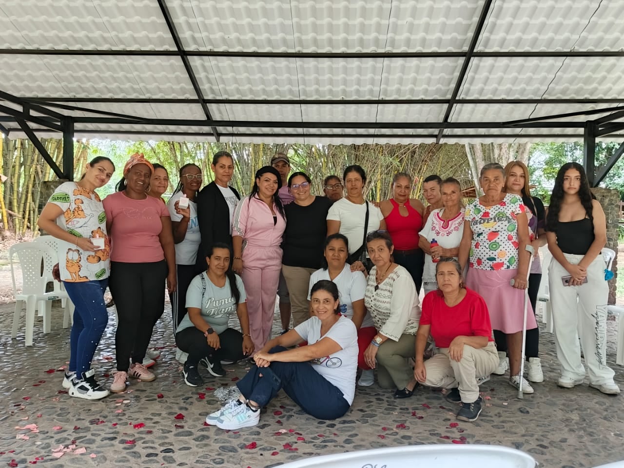 Mariluz se convirtió en lideresa y apoya a sobrevivientes del conflicto armado realizando diferentes actividades.
