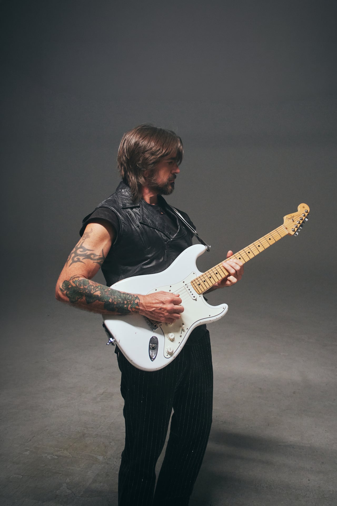 Juanes confiesa que ha estado influenciado por muchos géneros musicales y que volverá al trash metal, como en sus inicios.