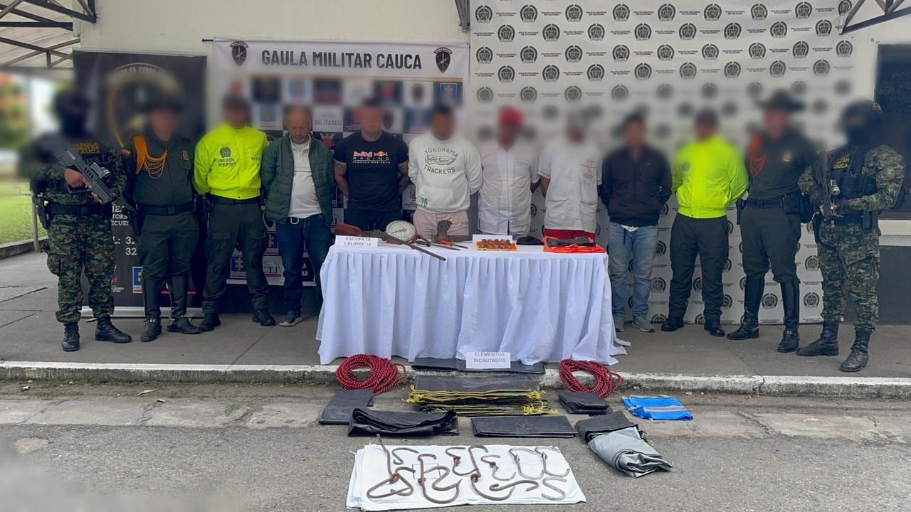 Las autoridades investigan si la estructura delincuencial estaría relacionada con más de 80 casos de robo de ganado registrados durante el último año en el departamento del Cauca.