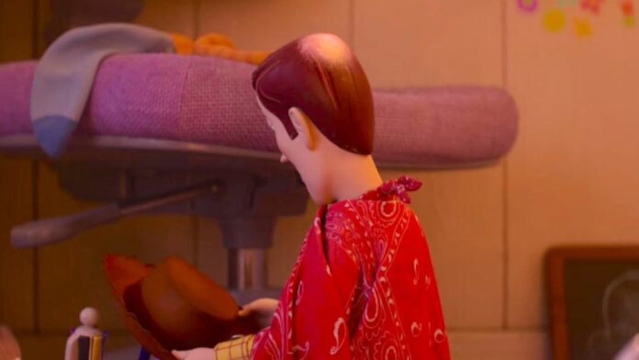 Woody luce calvo en la nueva entrega de Toy Store, lo que causó furor en redes.