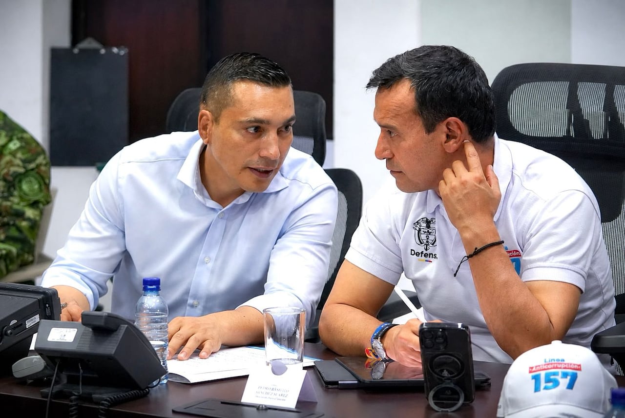 Durante el encuentro interinstitucional se evaluaron las condiciones de seguridad en municipios priorizados por riesgo, donde se fortalecerán las acciones preventivas.