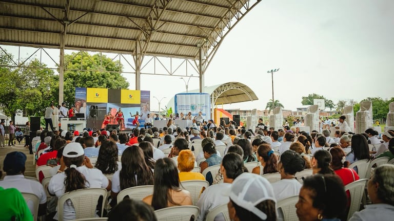 Gobernación del Valle entregó herramientas para las JAC y organizaciones sociales