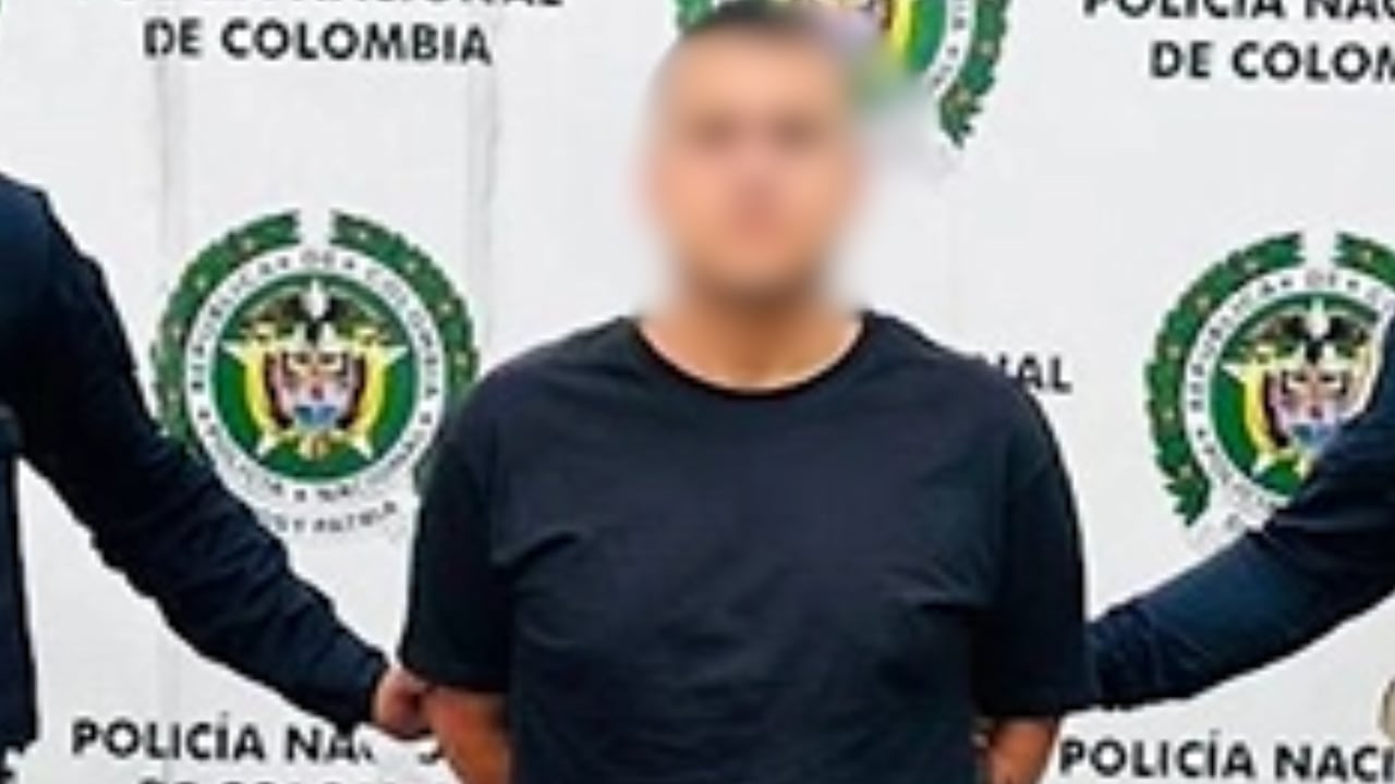 El hombre quedó a disposición de las autoridades.