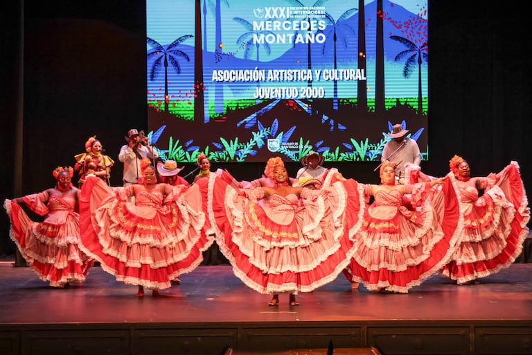 Encuentro de Danzas Mercedes Montaño