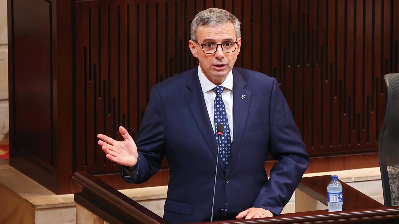 Miguel Gómez Martínez, ministro de Hacienda, en las comisiones económicas conjuntas del Senado y la Cámara de Representantes al iniciar el debate del proyecto de Presupuesto General de la Nación para 2027.