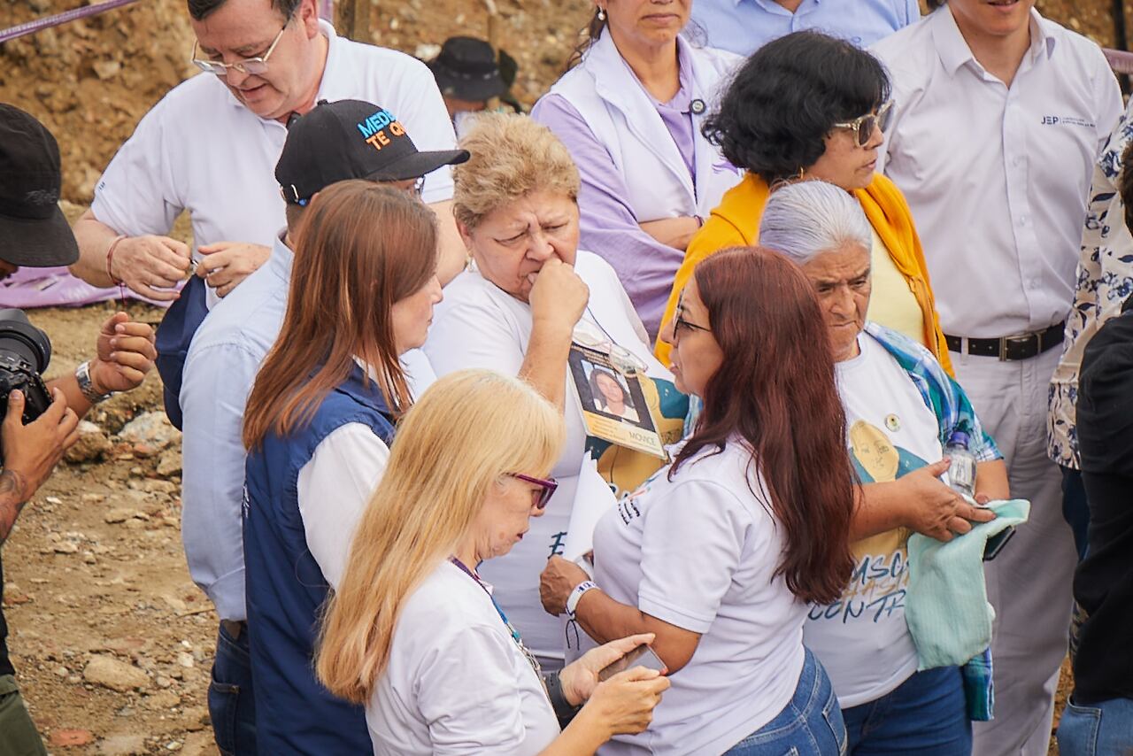 La Defensora subrayó que este primer paso fue fundamental para dar inicio a una labor de prospección en la zona de La Escombrera.