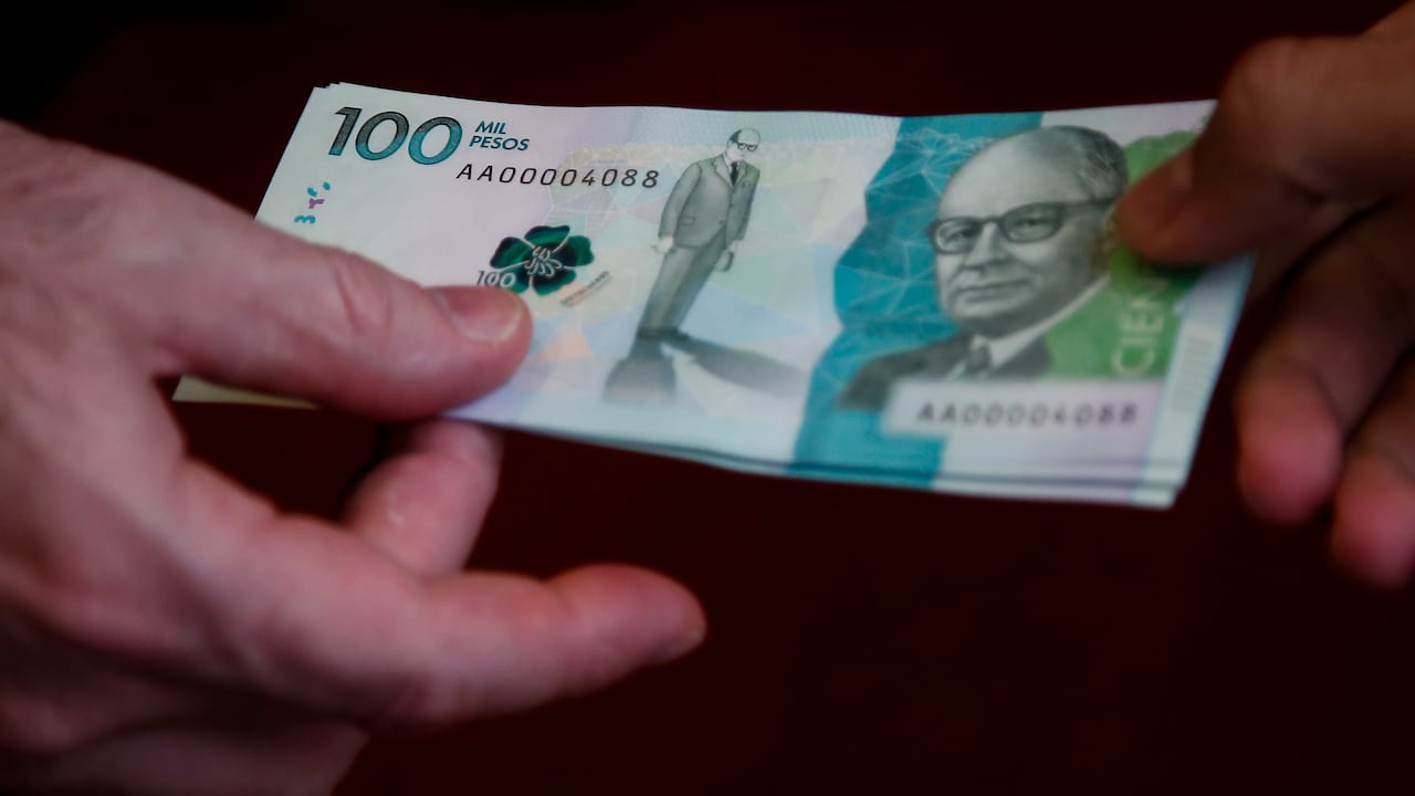 Efetivo, billete, billetes, dinero, pesos colombianos, peso colombiano, plata.