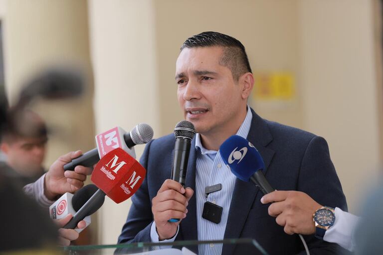 El gobernador del Cauca, Octavio Guzmán, lidera las inversiones en materia de seguridad, buscando así la tranquilidad de las comunidades indígenas, campesinas y afrodescendientes.