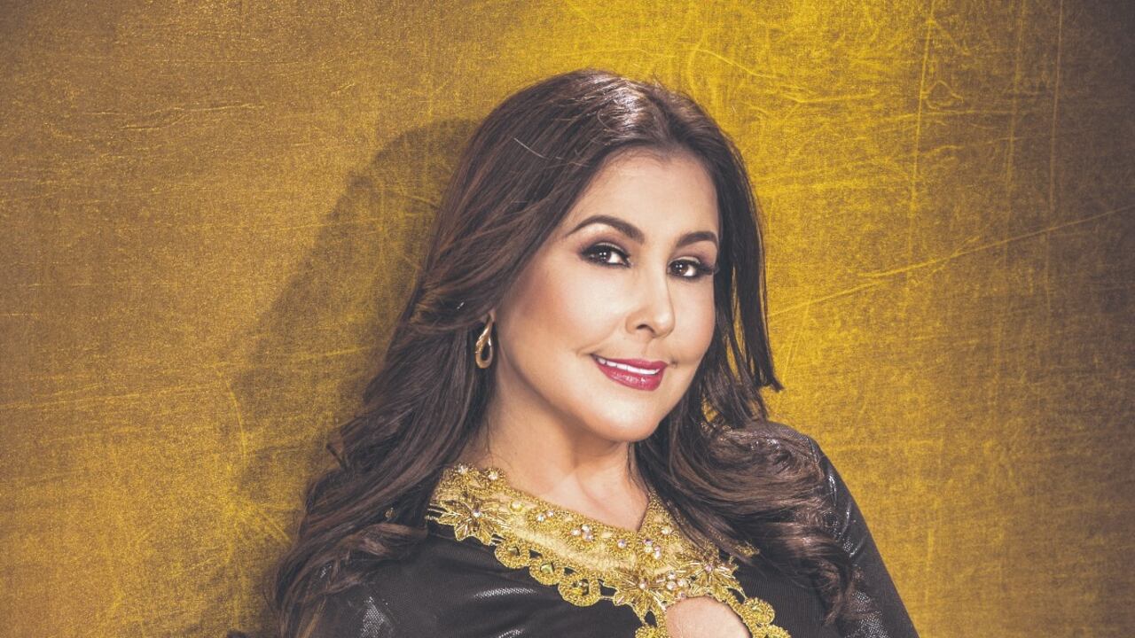 Arelys Henao es una artista nacida en Sabanalarga, Antioquia, considerada la reina de la música popular en Colombia.