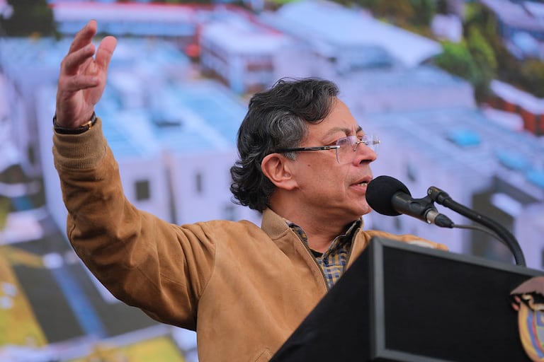 Estalló una fuerte crisis entre el presidente Gustavo Petro y el rector de la Universidad Nacional José Ismael Peña.