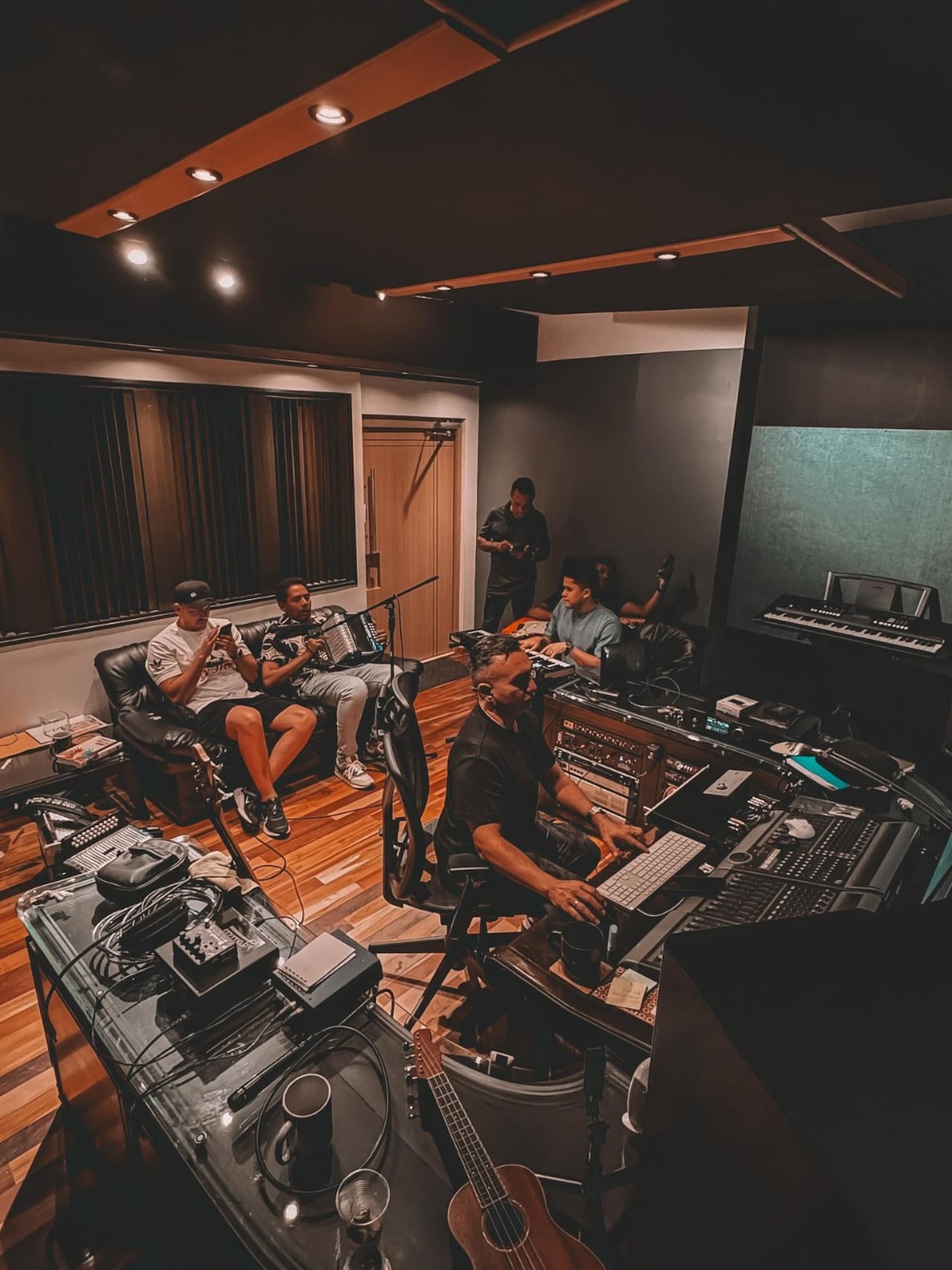 El Binomio de Oro regresó a Codiscos este año, durante el cual celebran 50 años de trayectoria artística.