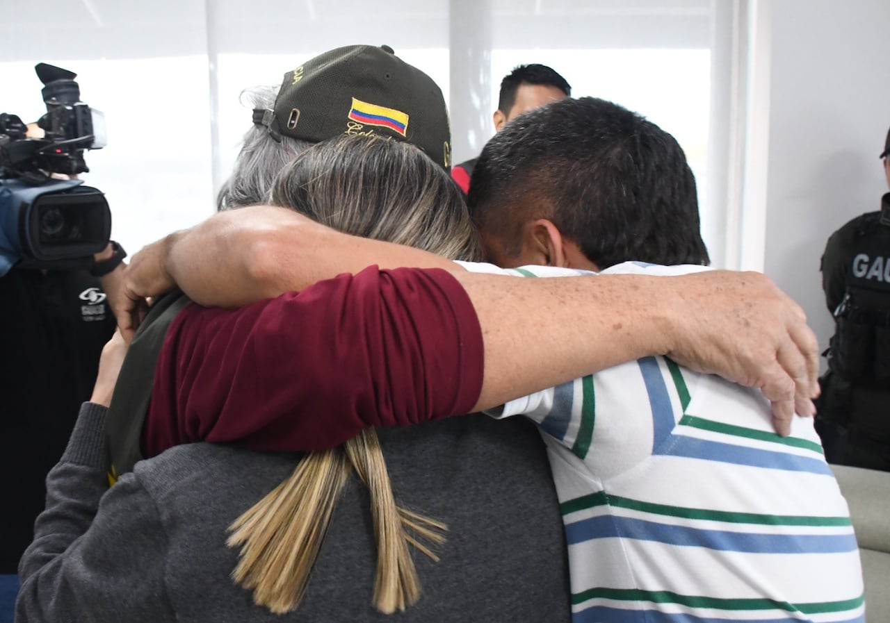 Don Israel García pudo reunirse nuevamente con sus seres queridos.