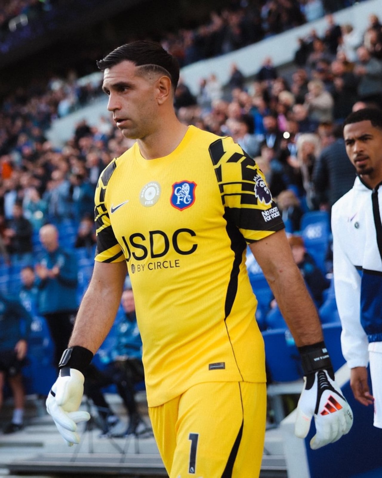Emiliano 'Dibu' Martínez, arquero del Chelsea y la Selección de Argentina.