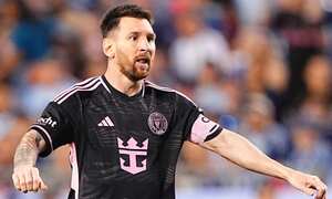 'Golpe' a Lionel Messi.