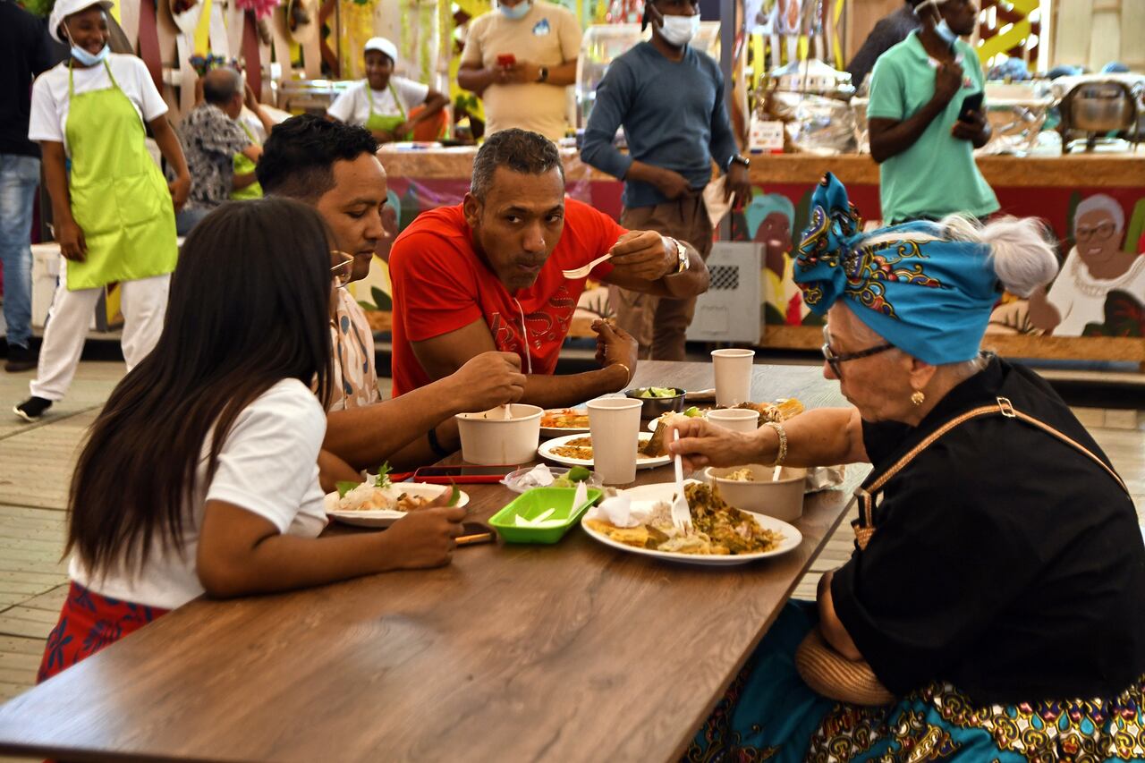Festival Petronio Álvarez Feria Gastronómica y comercial.