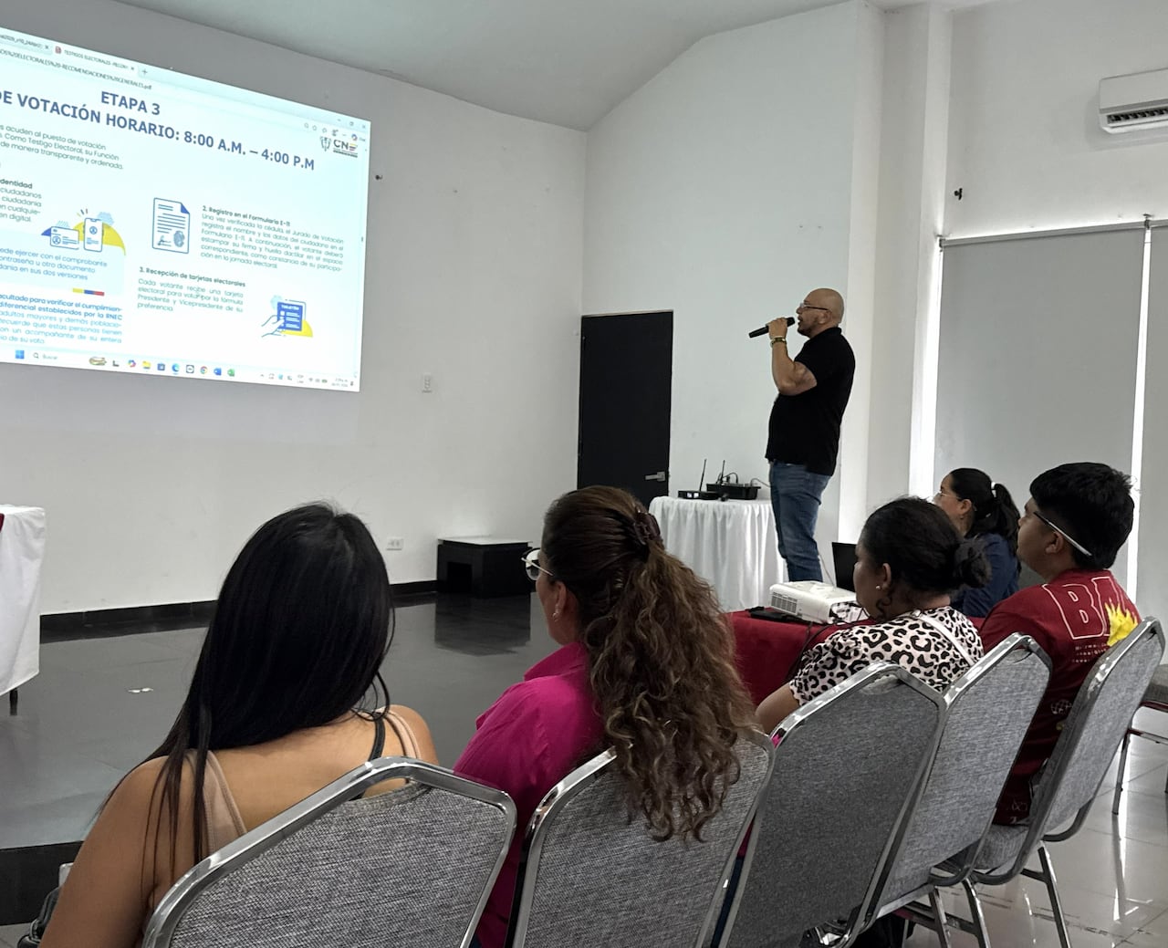 En Popayán comenzaron las jornadas de formación para testigos electorales, donde se explican funciones, normativas y herramientas tecnológicas para el seguimiento de escrutinios.