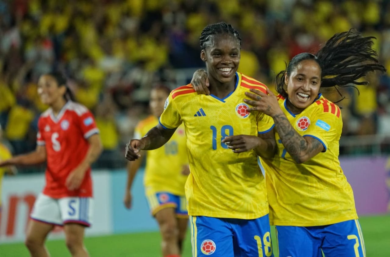 Imagen del partido entre Colombia y Chile por la fecha 6 de la Liga de Naciones Femenina.
