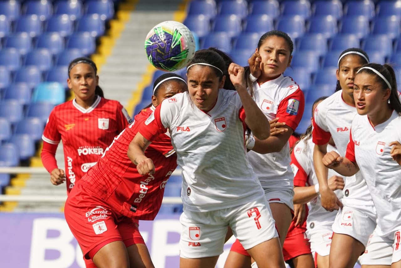 Partido entre América de Cali e Independiente Santa Fe por la fecha 4 del Grupo B de los cuadrangulares de la Liga Femenina 2026.