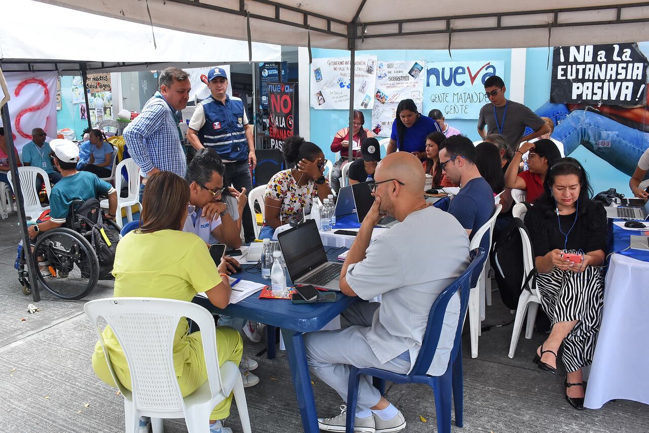 Protestas Usuarios Nueva EPS