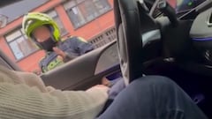 Dos policías son investigados tras la denuncia de un conductor que aseguró haber entregado $800.000 para evitar la inmovilización de su vehículo.