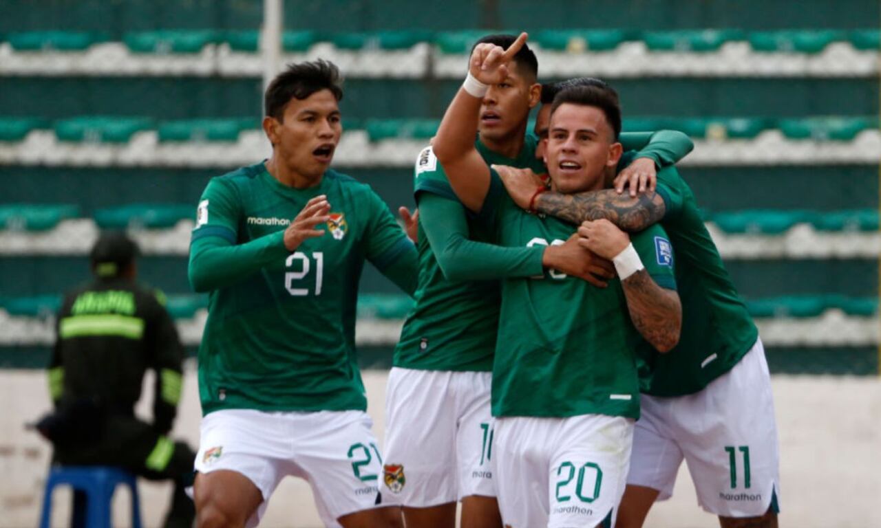 Bolivia le ganó a Perú.