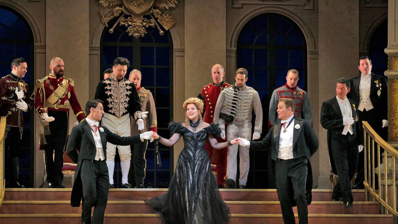 La Viuda Alegre, de la Met Opera, a Cine Colombia.
