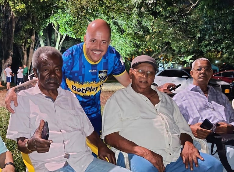 Los Amigos de Lulo le rindieron homenaje al histórico guardameta Pedro Antonio Zape en una velada realizada en el Club del Municipio.