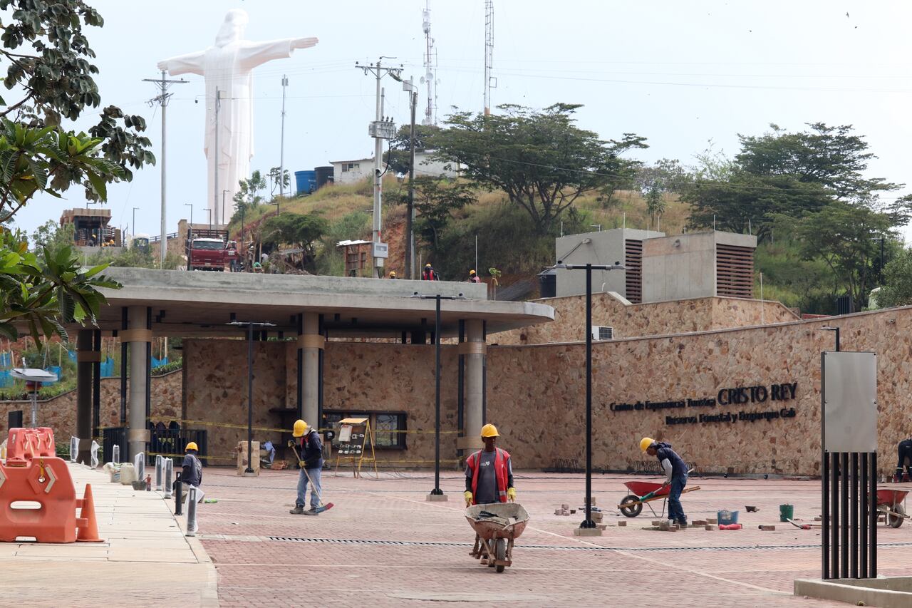 En octubre, los asistentes a la COP16 podrán visitar el monumento a Cristo Rey. Así lo anunció la Alcaldía de Cali tras la revocatoria de la medida cautelar que ordenaba la suspensión provisional de algunas obras del proyecto.