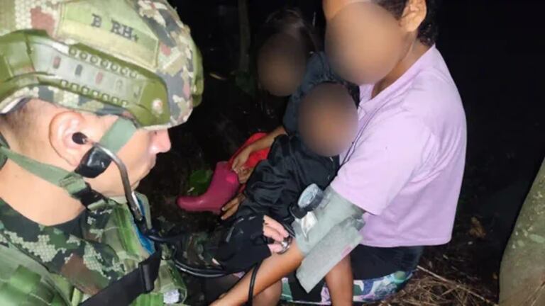 Operación militar permitió rescatar a cinco hermanos que permanecían ocultos en zona selvática