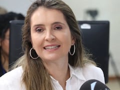 Paloma Valencia y Oviedo