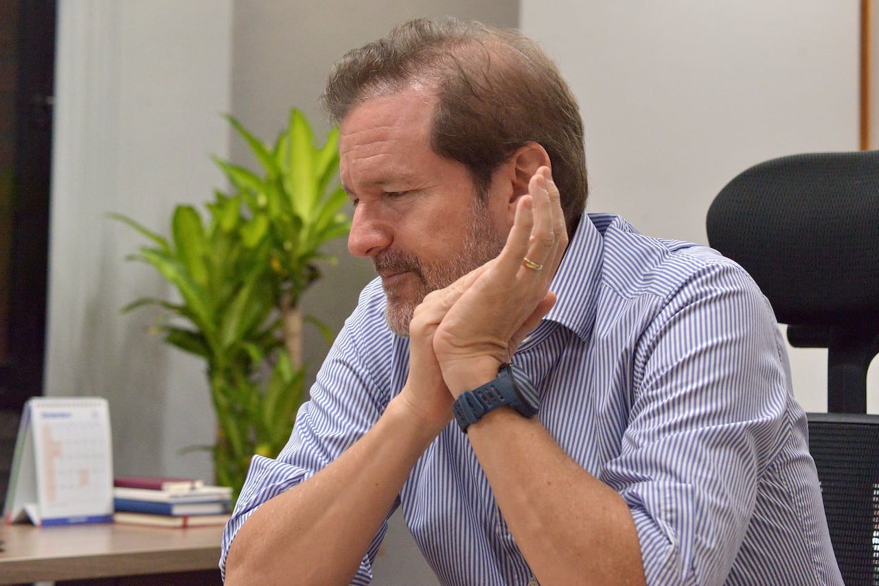 No usar tema de Domingo, Entrevista Esteban Piedrahíta Rector ICESI.