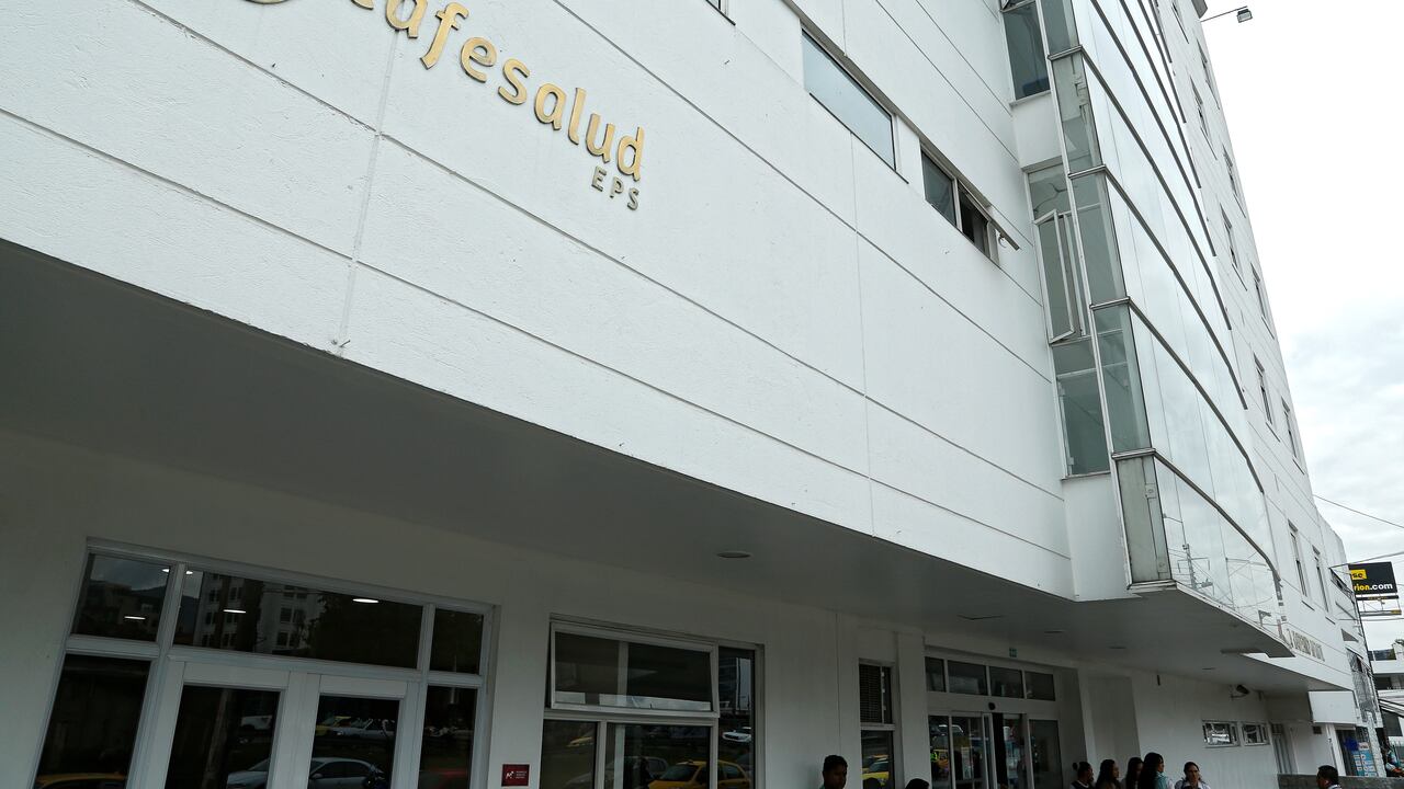 Cafesalud
fachada
marzo 2016
foto Semana