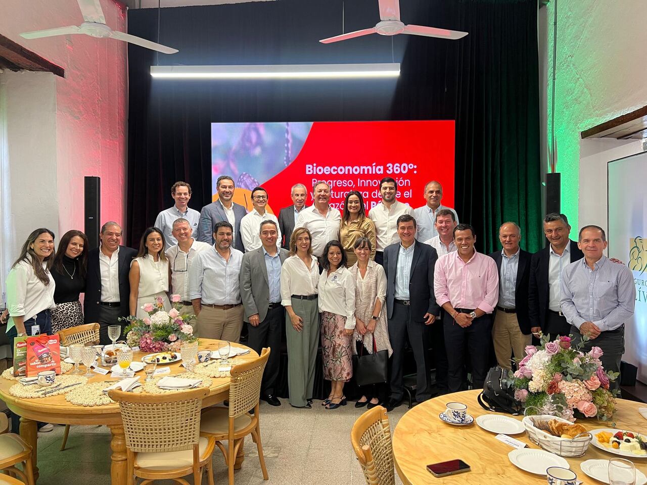 Davivienda y Seguros Bolívar lideran encuentro con empresas del Pacífico para continuar impulsando operaciones en la región.