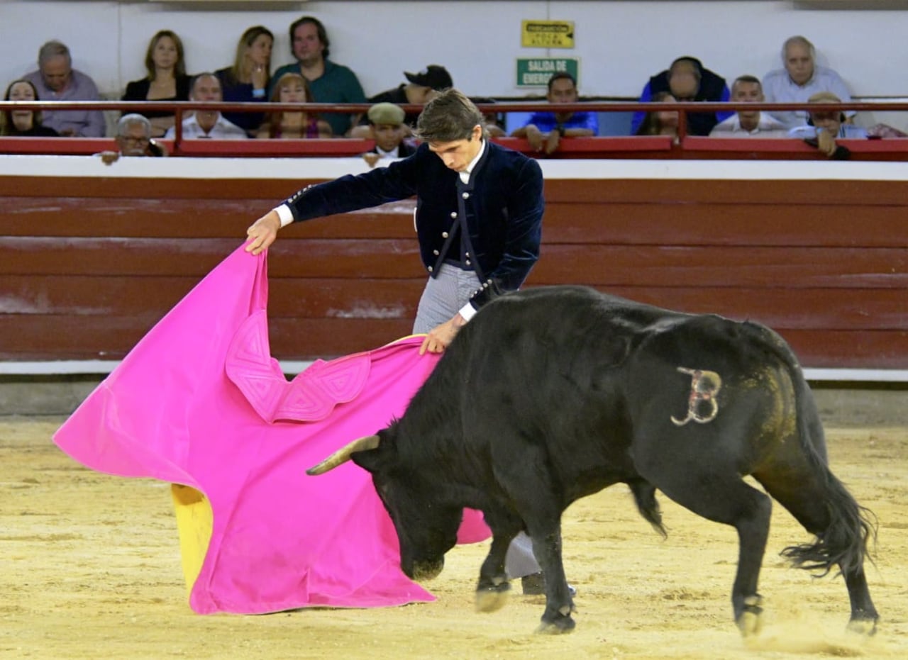 El francés Sebastián Castella fue uno de los triunfadores del importante festejo en Cañaveralejo.