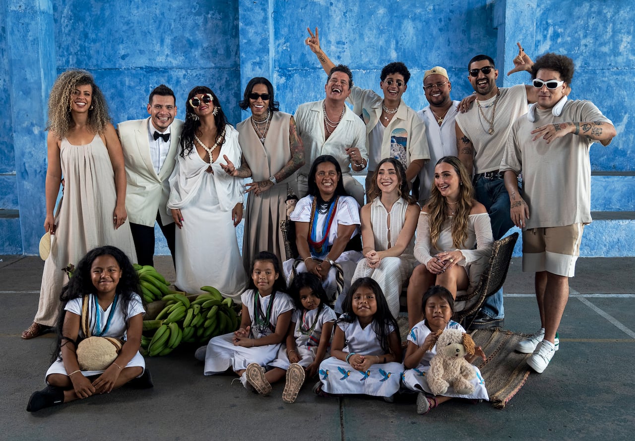 Carlos Vives celebra 30 años de 'La tierra del olvido'' y riende un homenaje Santa Marta con su nueva canción '500'