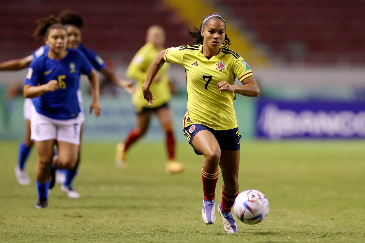 Gisela Robledo con los colores de la Selección Colombia.