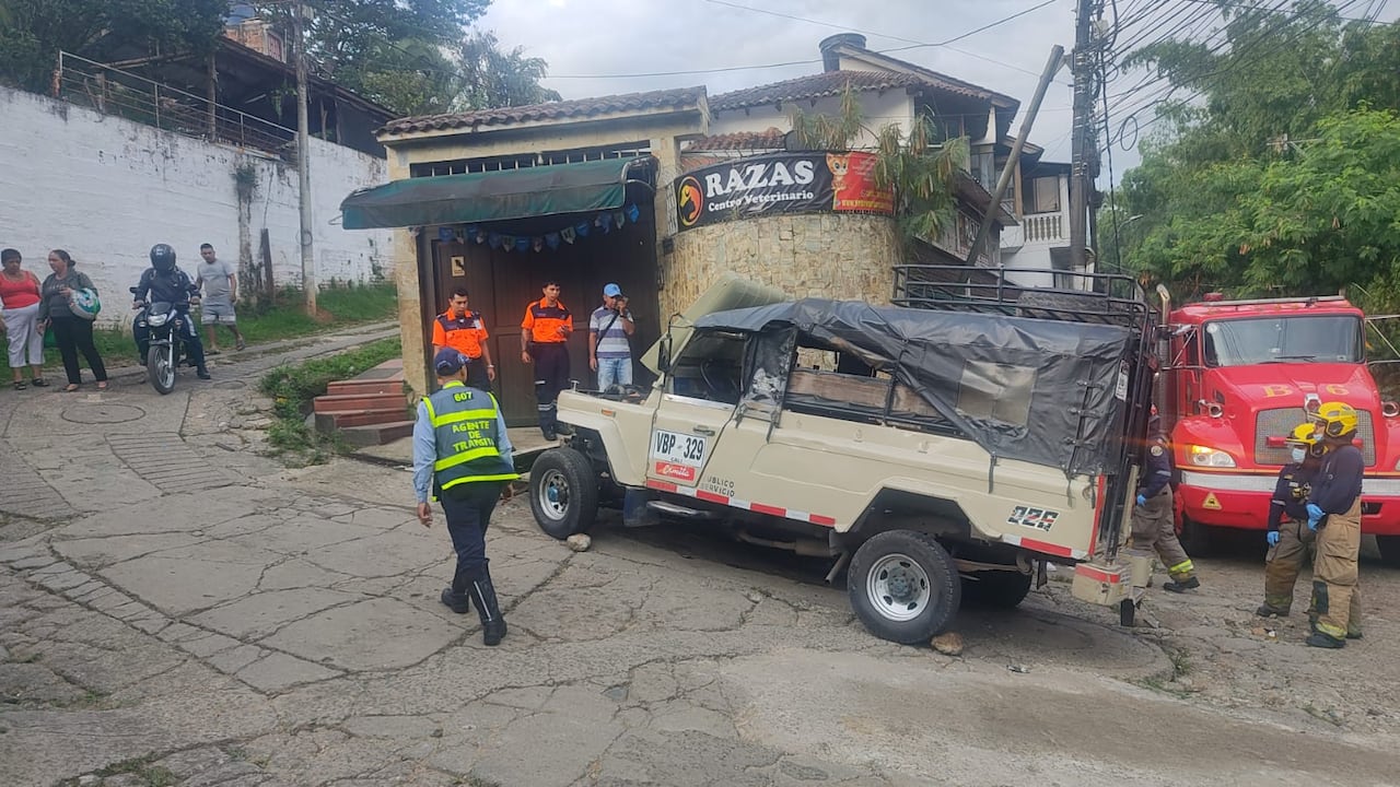Buseta perdió el control en la vía a Montebello y dejó seis heridos