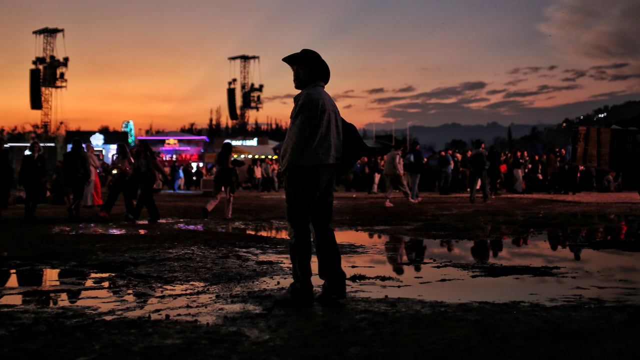 Las fotografías icónicas se hacen eternas congelando el tiempo, el lugar e incluso dando algo de sonido. Foto: Esteban Vega La-Rotta