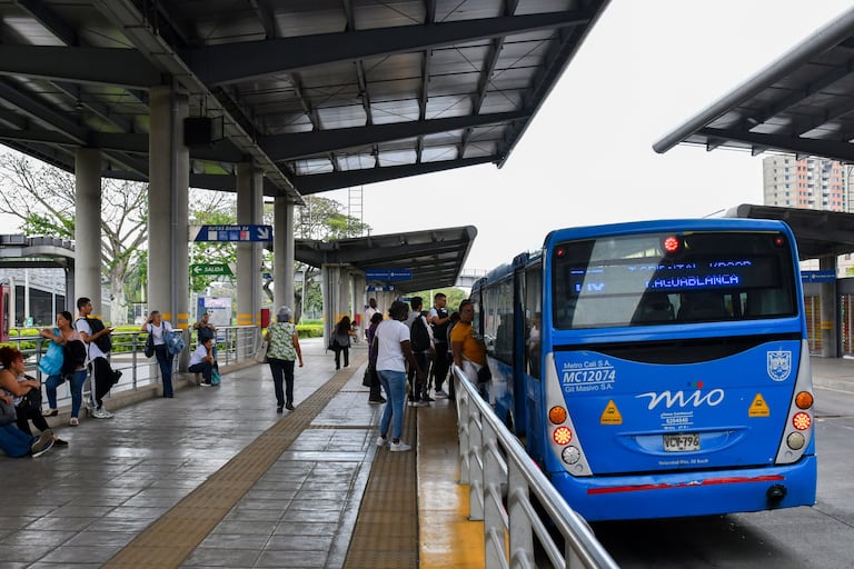 En vez de que los pasajeros provenientes de Jamundí desciendan por fuera de la Terminal Simón Bolívar, ingresarán de manera directa a la terminal del MÍO mencionada, donde podrán hacer su conexión con el sistema masivo.