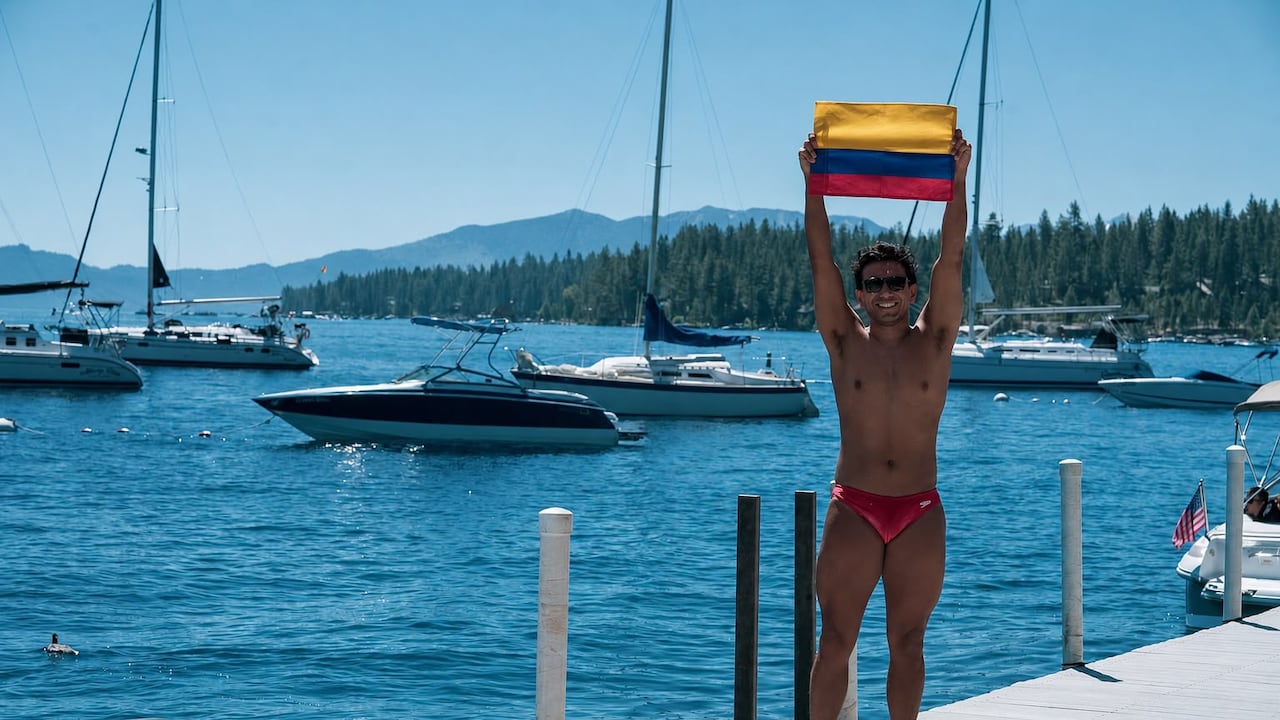 Jorge Iván del Valle tras completar la Triple Corona del Lago Tahoe.